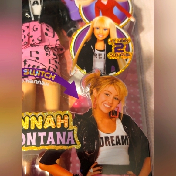 🥳 HOST PICK 🥳 Hannah Montana Doll Gift Set ! - Picture 3 of 13